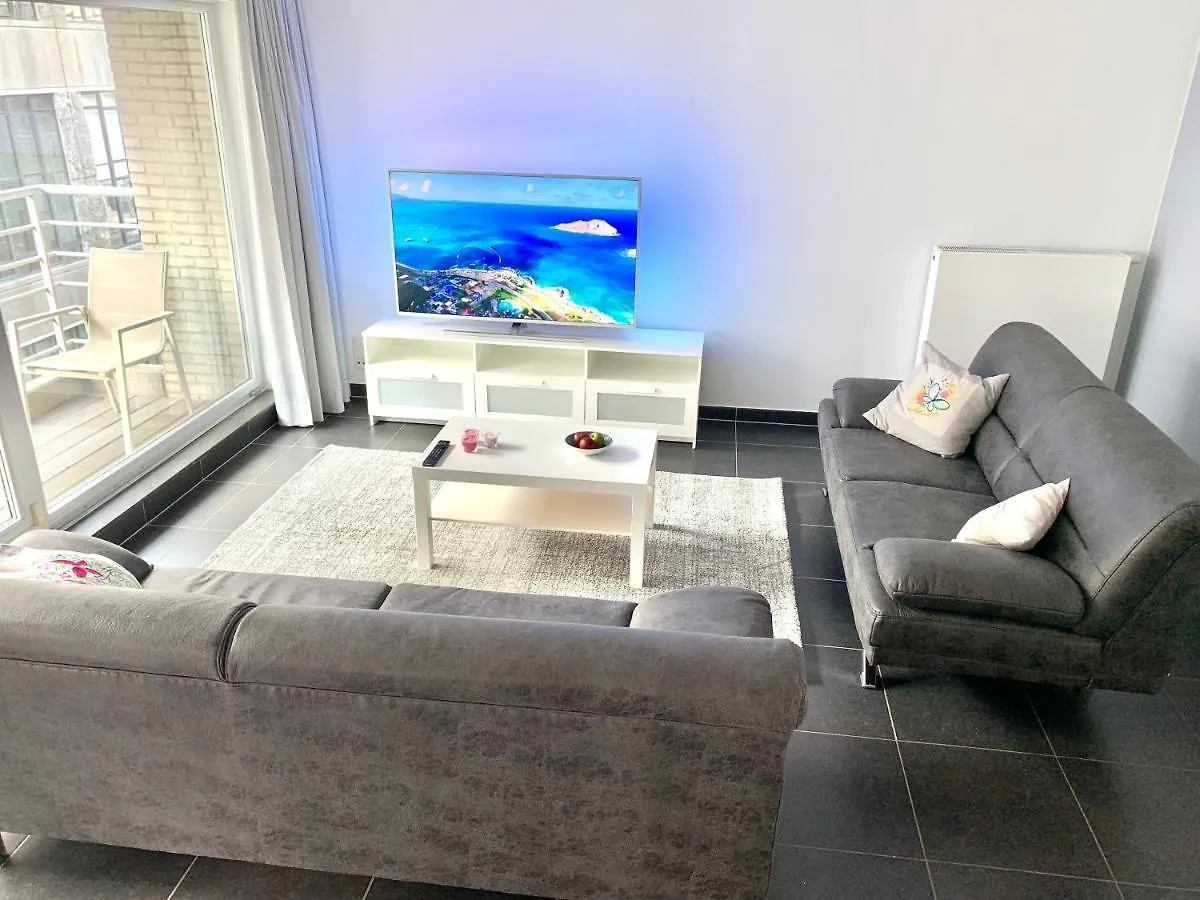 Apartment Vakantieappartement Emiel Centrum Oostende Met Garage